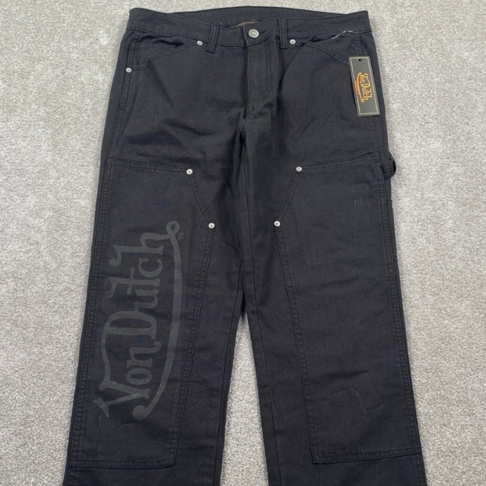 Von Dutch double knee painters pant! Men’s 34, rad brand detailing + patch. NWT!
